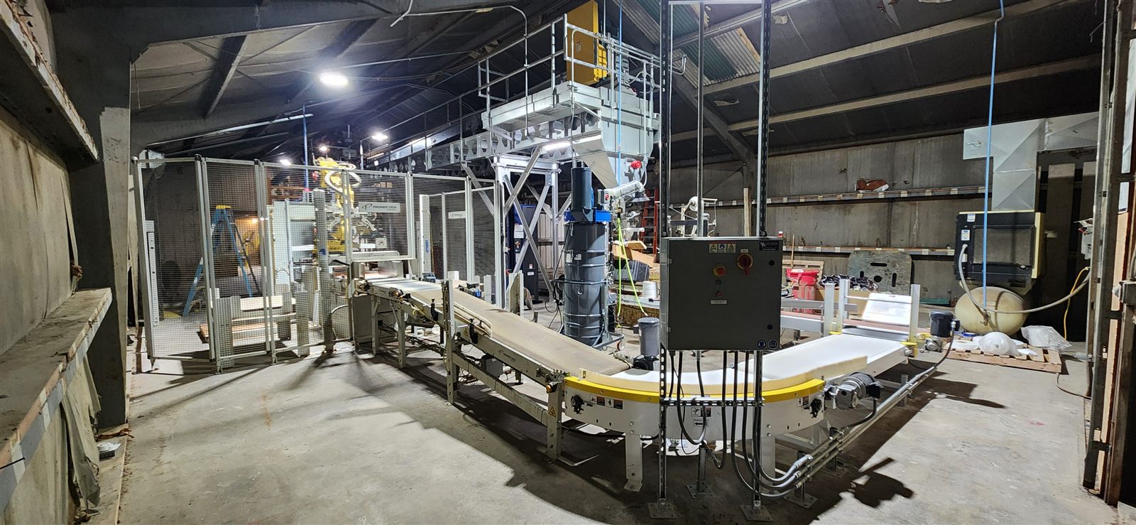 Robotic bagging and palletizing line installation